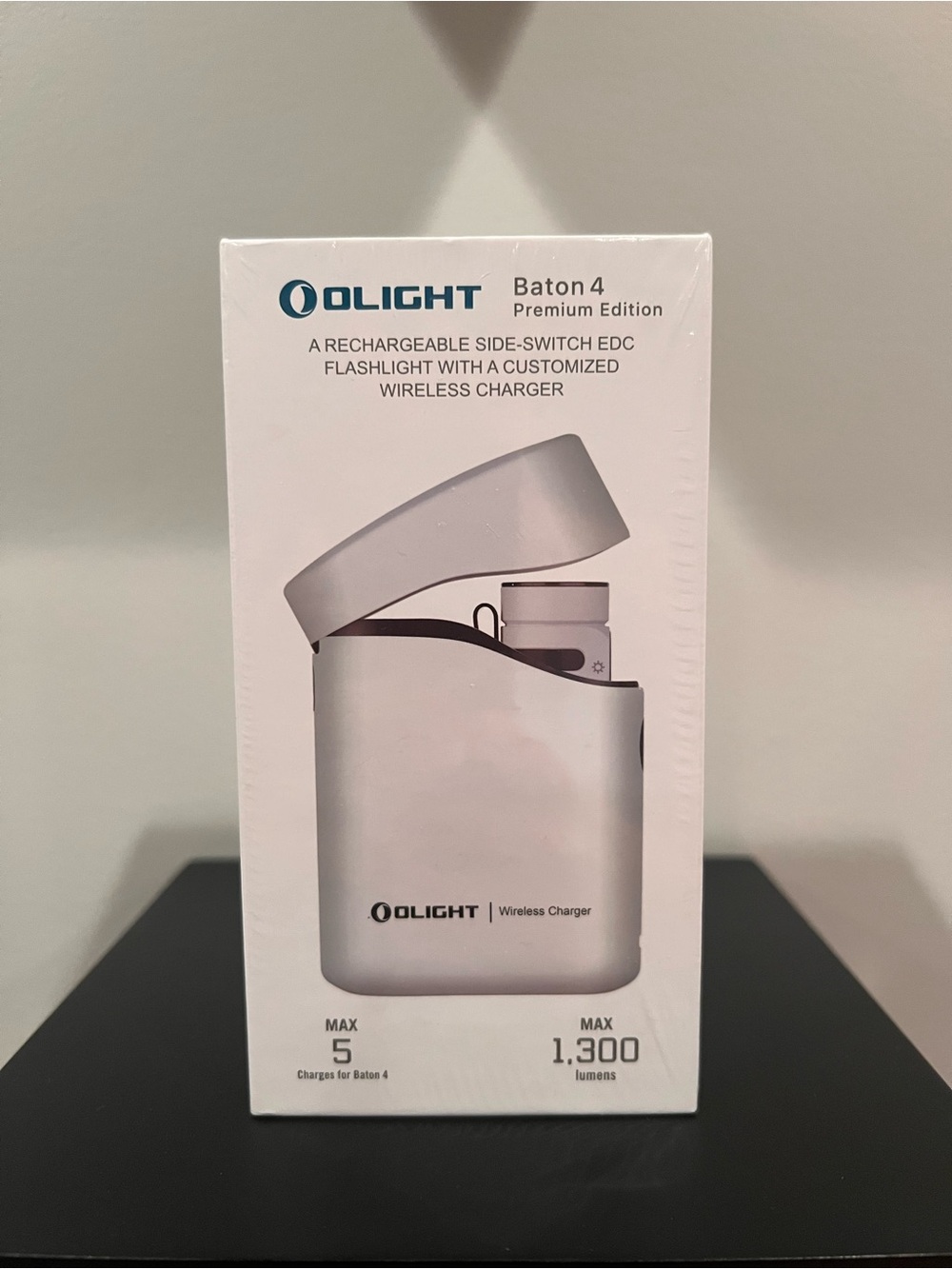 BRAND NEW Olight Baton 4 Premium Edition Rechargeable Flashlight & Charging Case